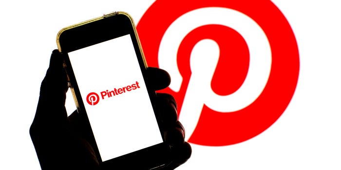 How to Log Into Pinterest on a Computer or Mobile Device